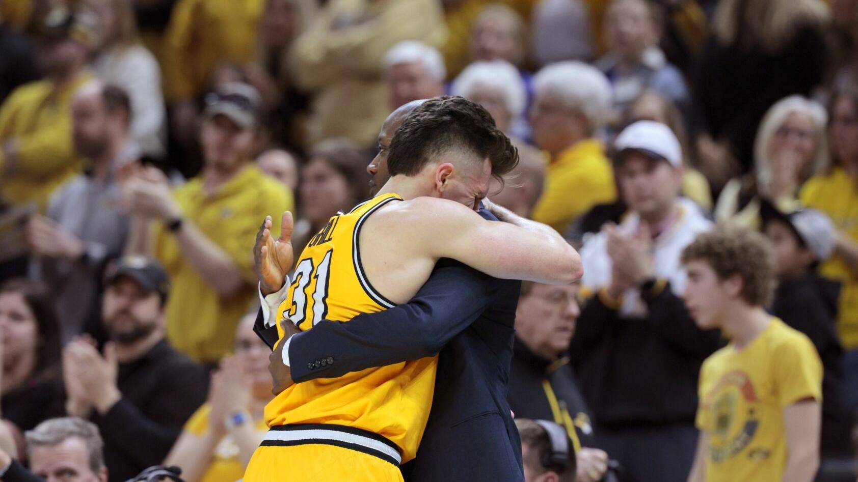 Do 3 playersu2019 NBA contracts change view of Mizzouu2019s lowly 2023-24 hoops season?