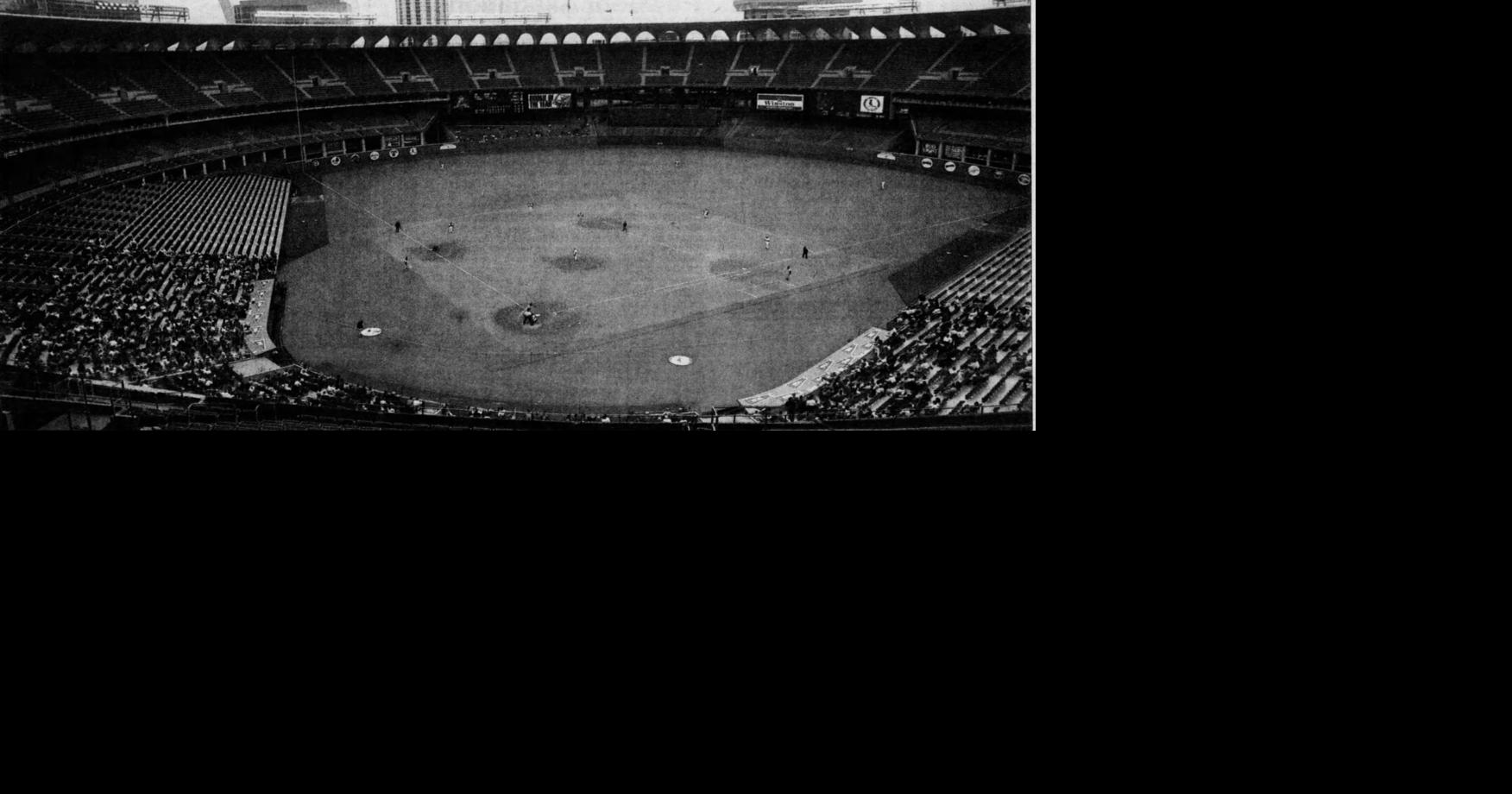 Crowd for Cardinals win over Yankees Saturday sets all-time attendance  record for Busch Stadium lll