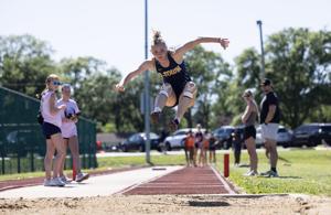 Class 3A O'Fallon girls track and field meet