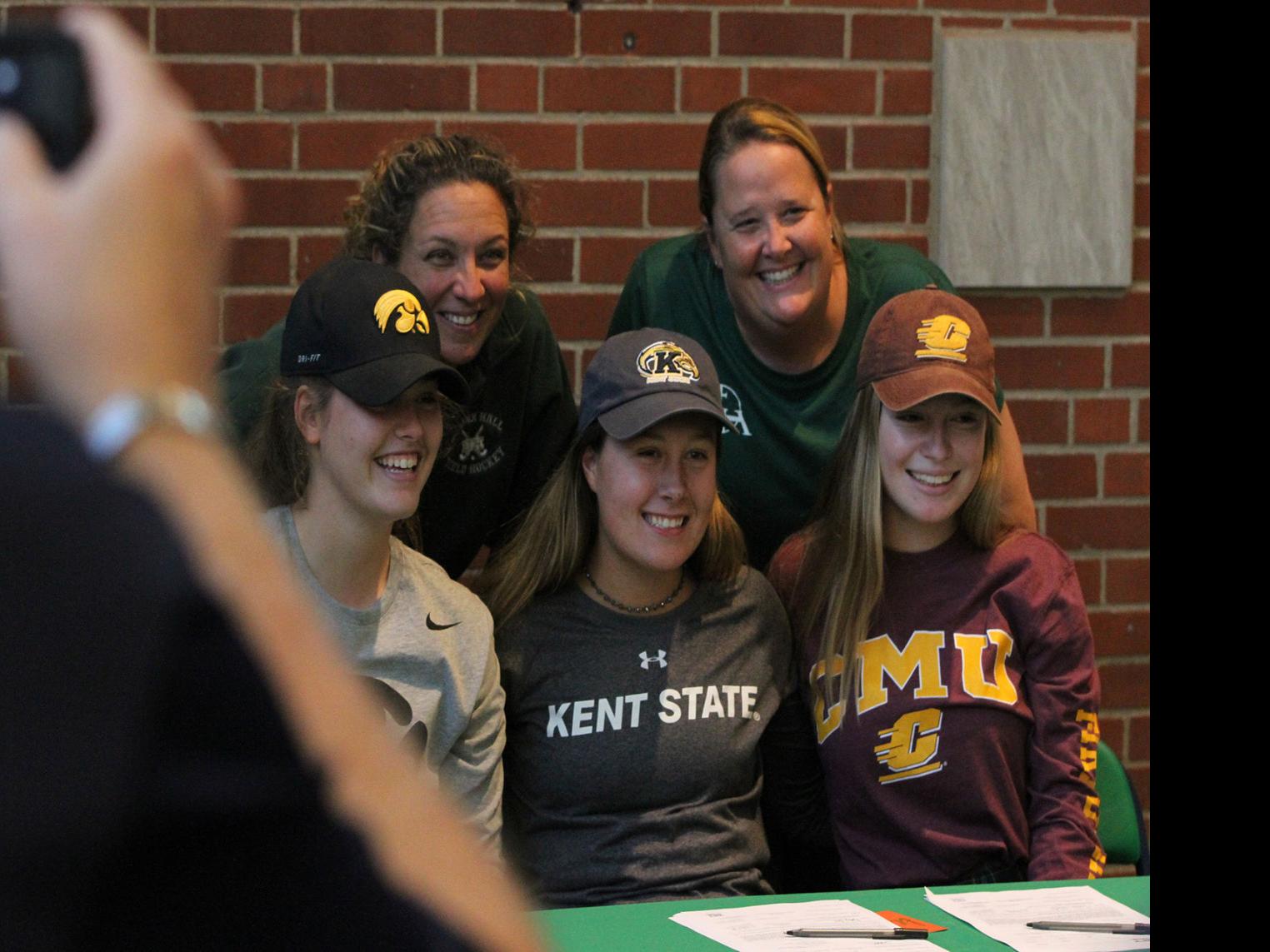 Mcguire Leaving Nerinx Hall Early To Start Career In Iowa Recruiting Stltoday Com