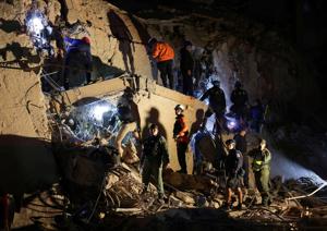 Thousands feared dead after two major earthquakes strike Venezuela