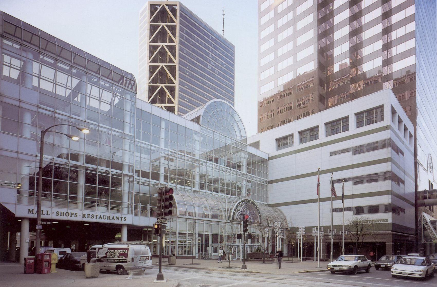The birth and ultimate demise of St. Louis Centre, the downtown mall