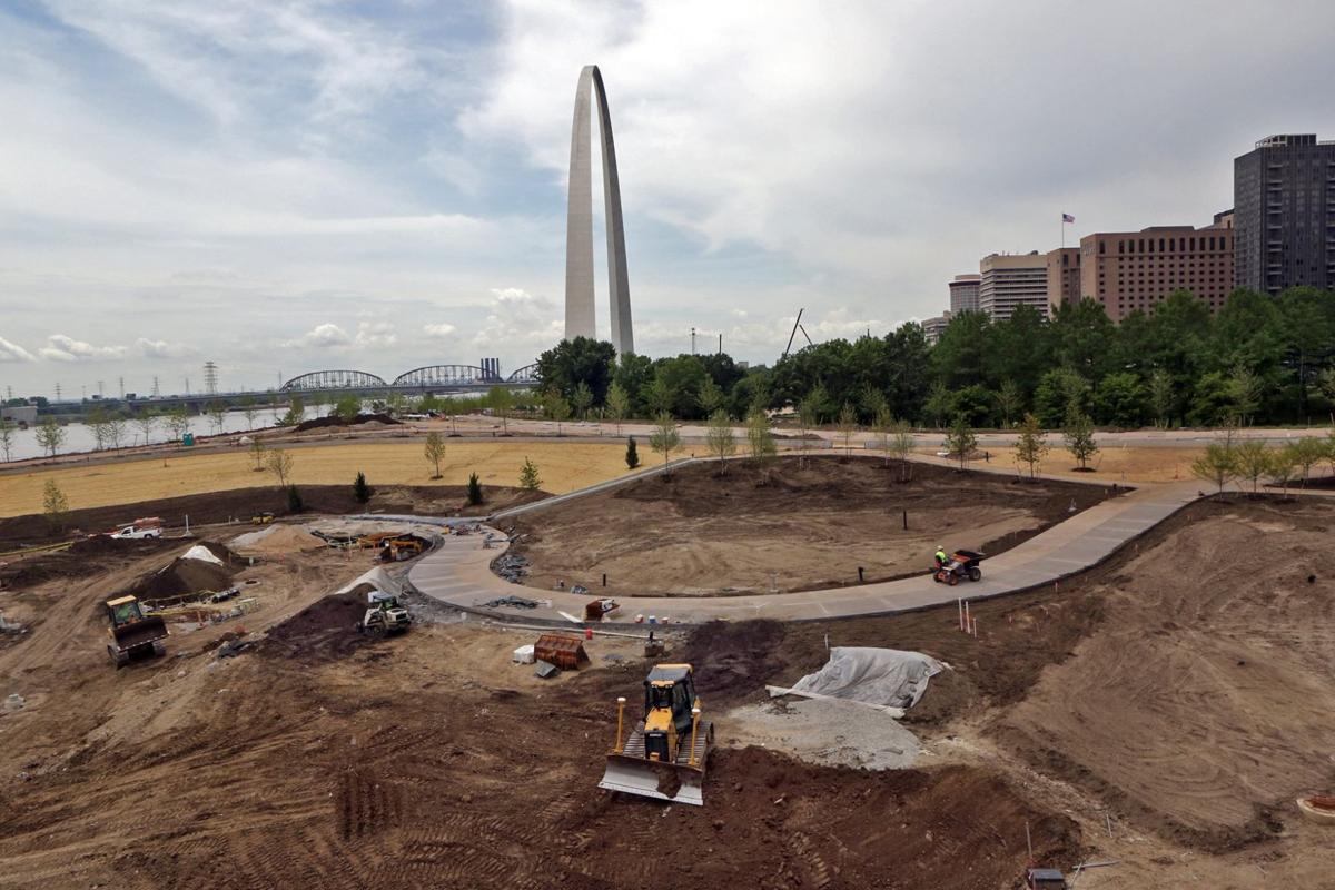 Goodbye parking garage, hello amphitheater at north end of Arch grounds | Entertainment ...