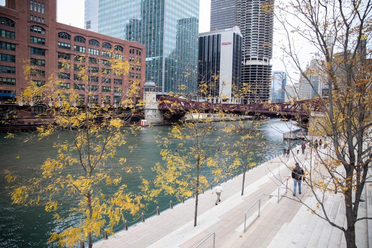 Take a stroll, see art and architecture, have a drink on Chicago's revamped Riverwalk Travels