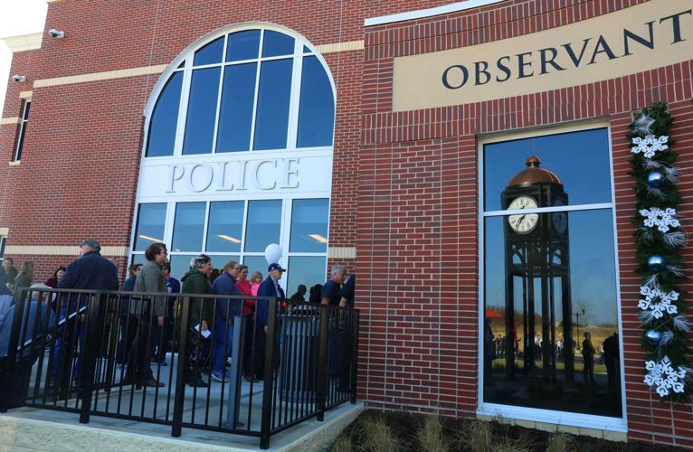 Hundreds show up at new O'Fallon, Mo., Justice Center to see what 26.8
