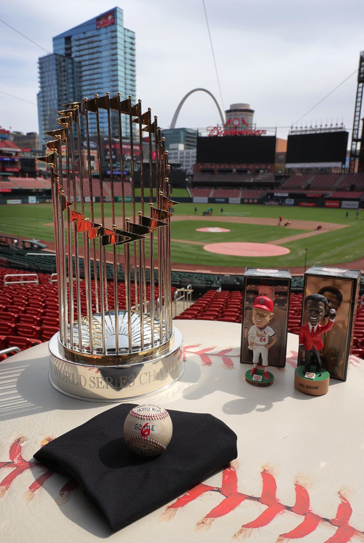 No beer man and other COVID-related changes at Busch Stadium this season