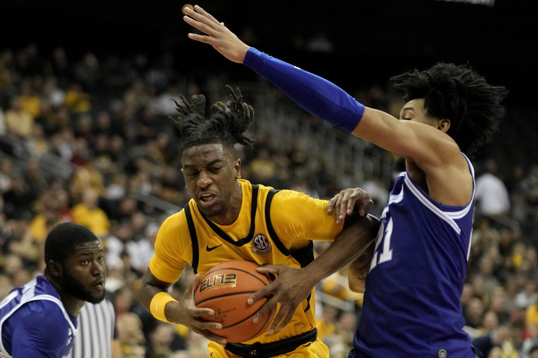 Mizzou Can’t Keep Seton Hall Out Of Paint, Loses In Kansas City Despite ...