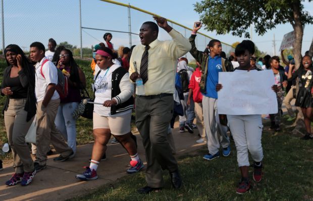 Vashon students protest claiming a poor education environment