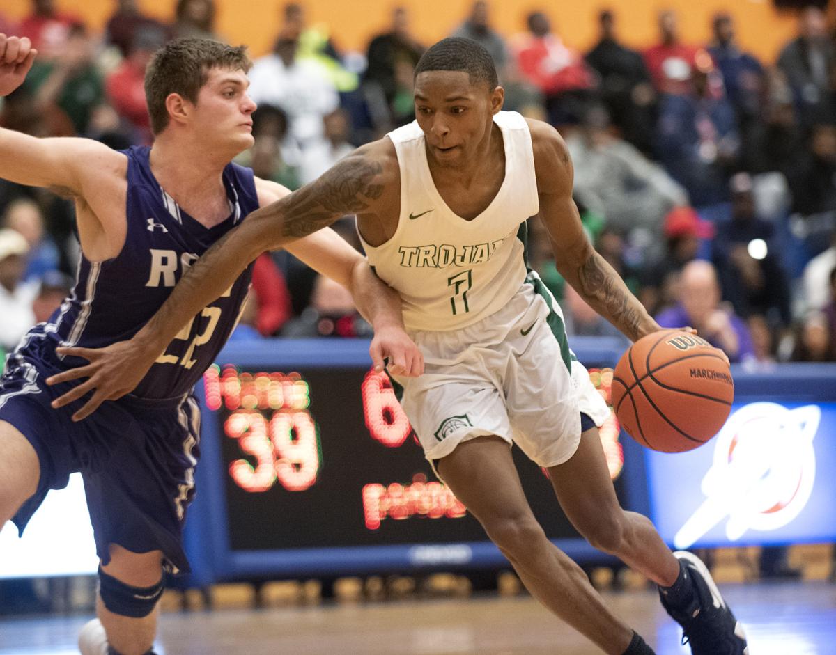 Madison Overcomes Late First Half Bomb To Post Sectional Semifinal