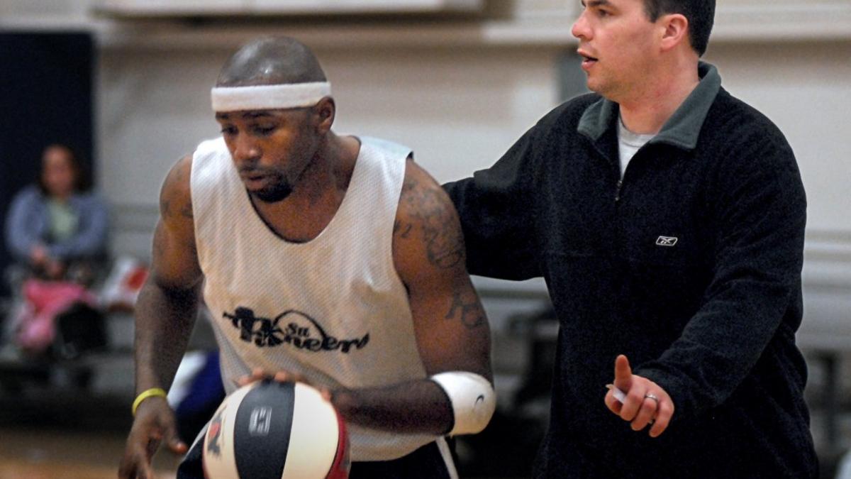 St Louis Pioneers Give Players Another Chance At Pro Basketball