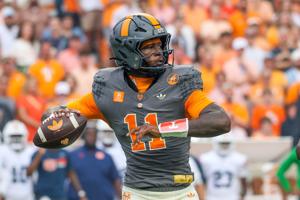 FOOTBALL-NCAA/