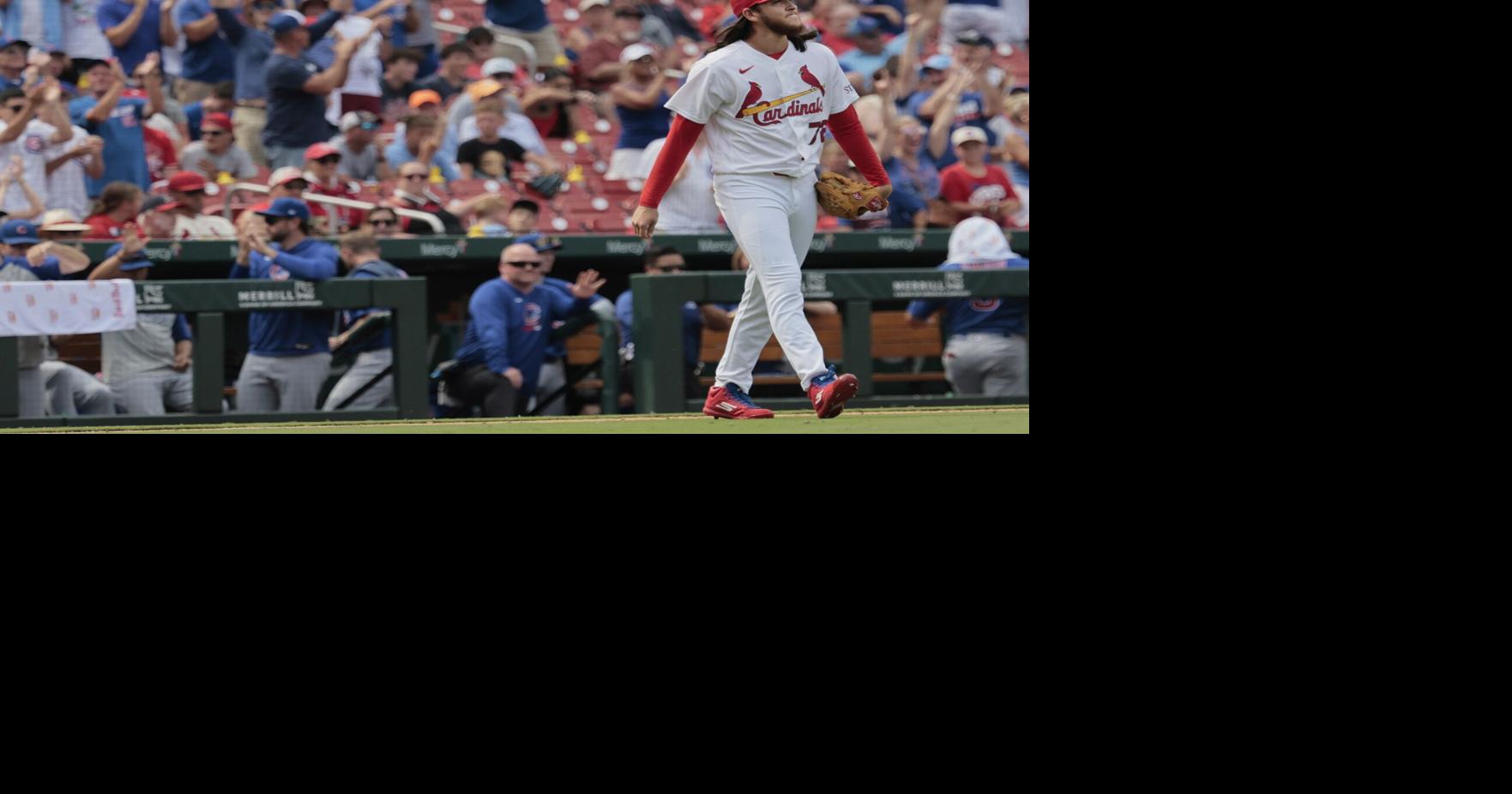 Photos: Cardinals lose 4-2 to Cubs in extra innings