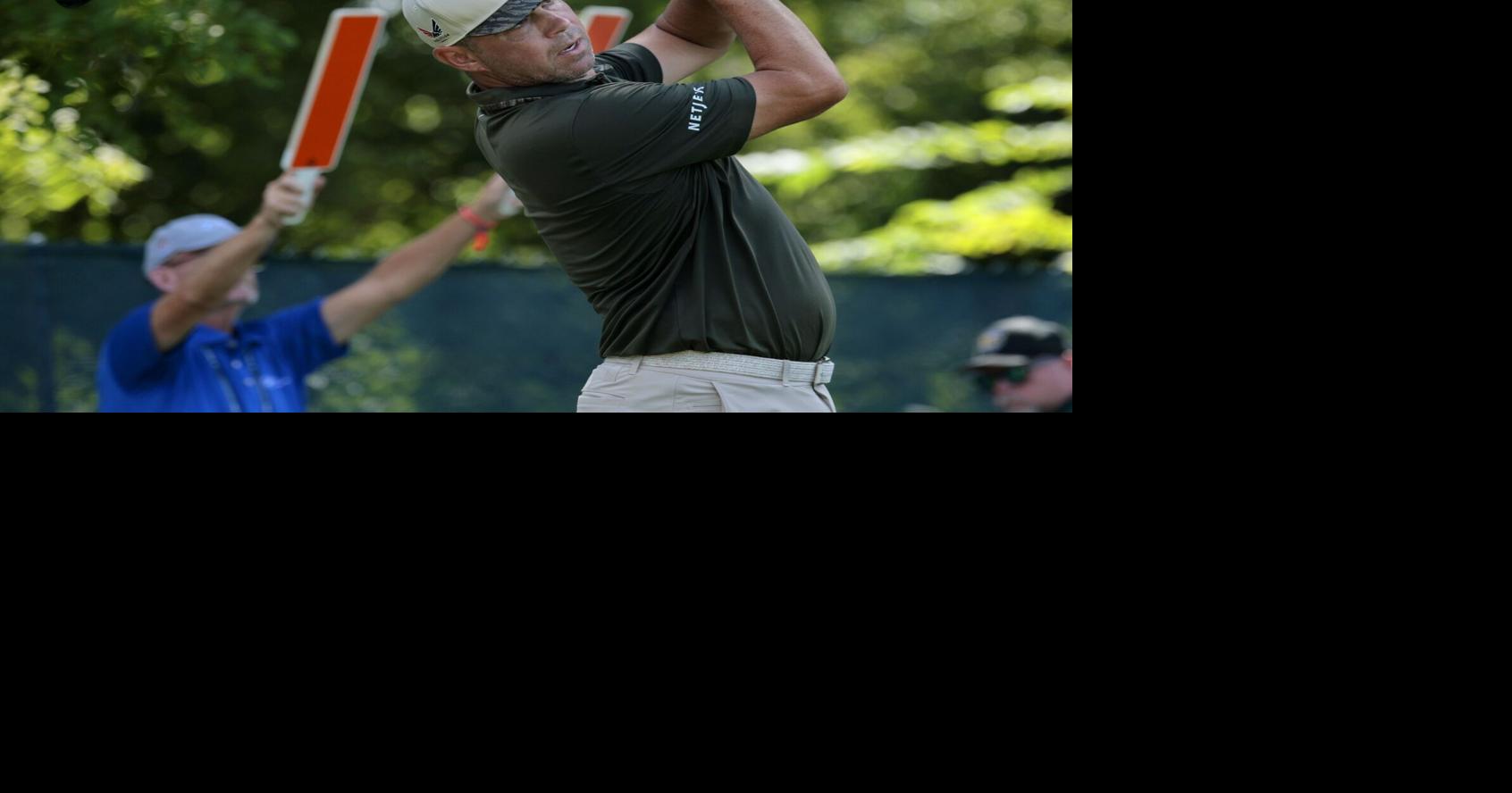 Five golfers crowd top of leaderboard after first round of BMW Championship