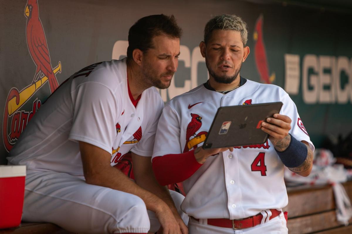 Cardinals Extend Yadier Molina - MLB Trade Rumors