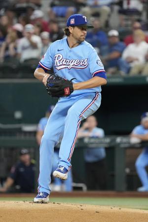 BASEBALL-MLB-TEX-SEA/