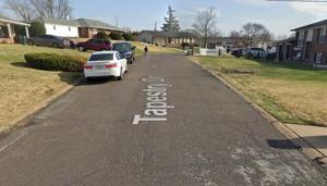 Police in standoff with gunman barricaded in home in Oakville. Residents evacuated