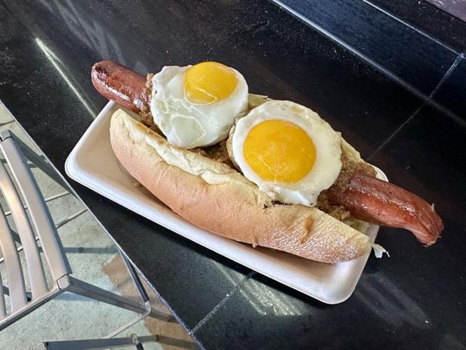 Busch Stadium's new slinger dog is gross; should be grosser