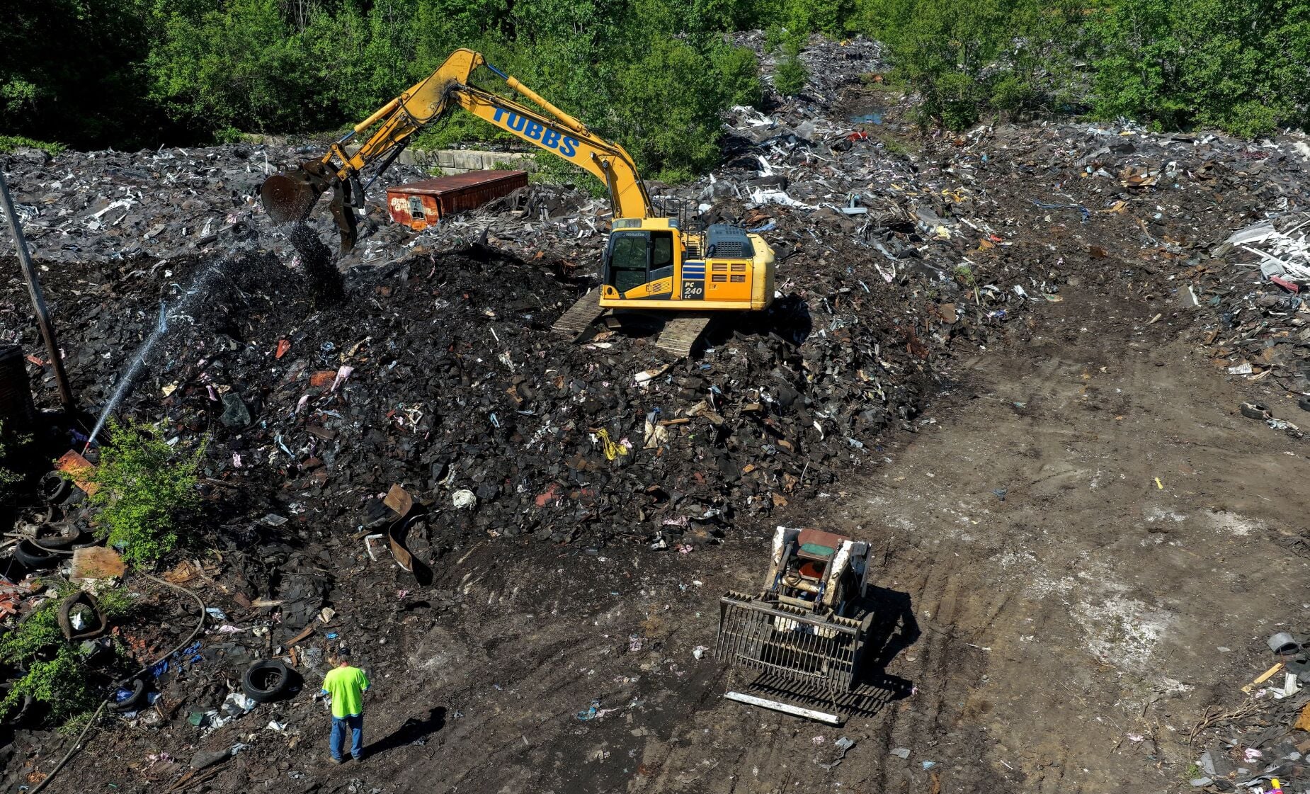 Kinloch shingle pile