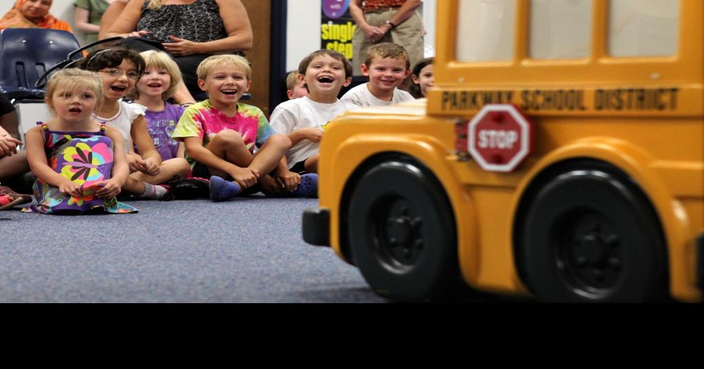 Future kindergarteners learn bus safety