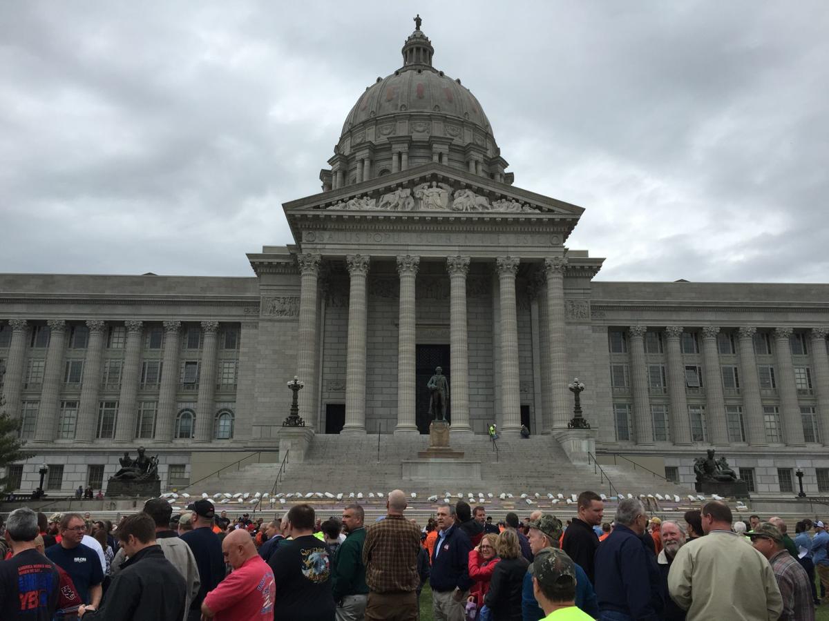 Unions gather at Missouri Capitol