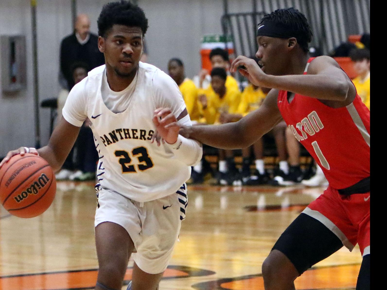 Southwestern Conference Foes Square Off To Decide Illinois