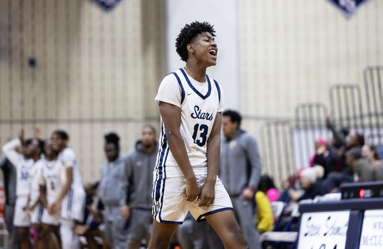 McCluer North wins boys basketball game over Parkway North