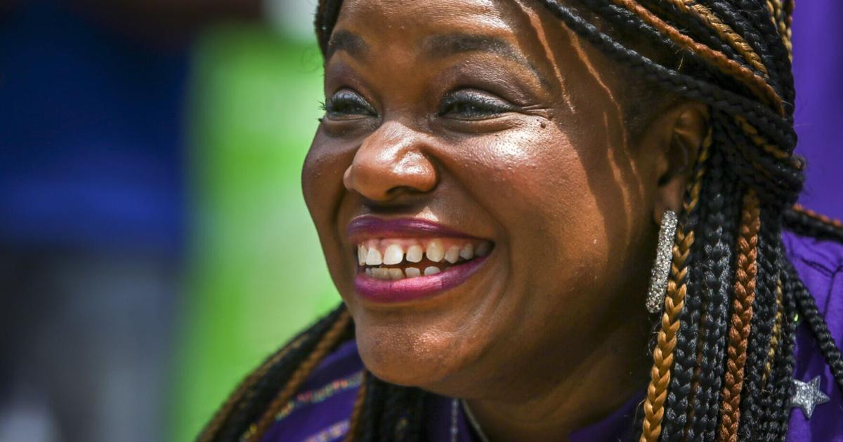 Congresswoman Cori Bush of St. Louis marries member of campaign ...