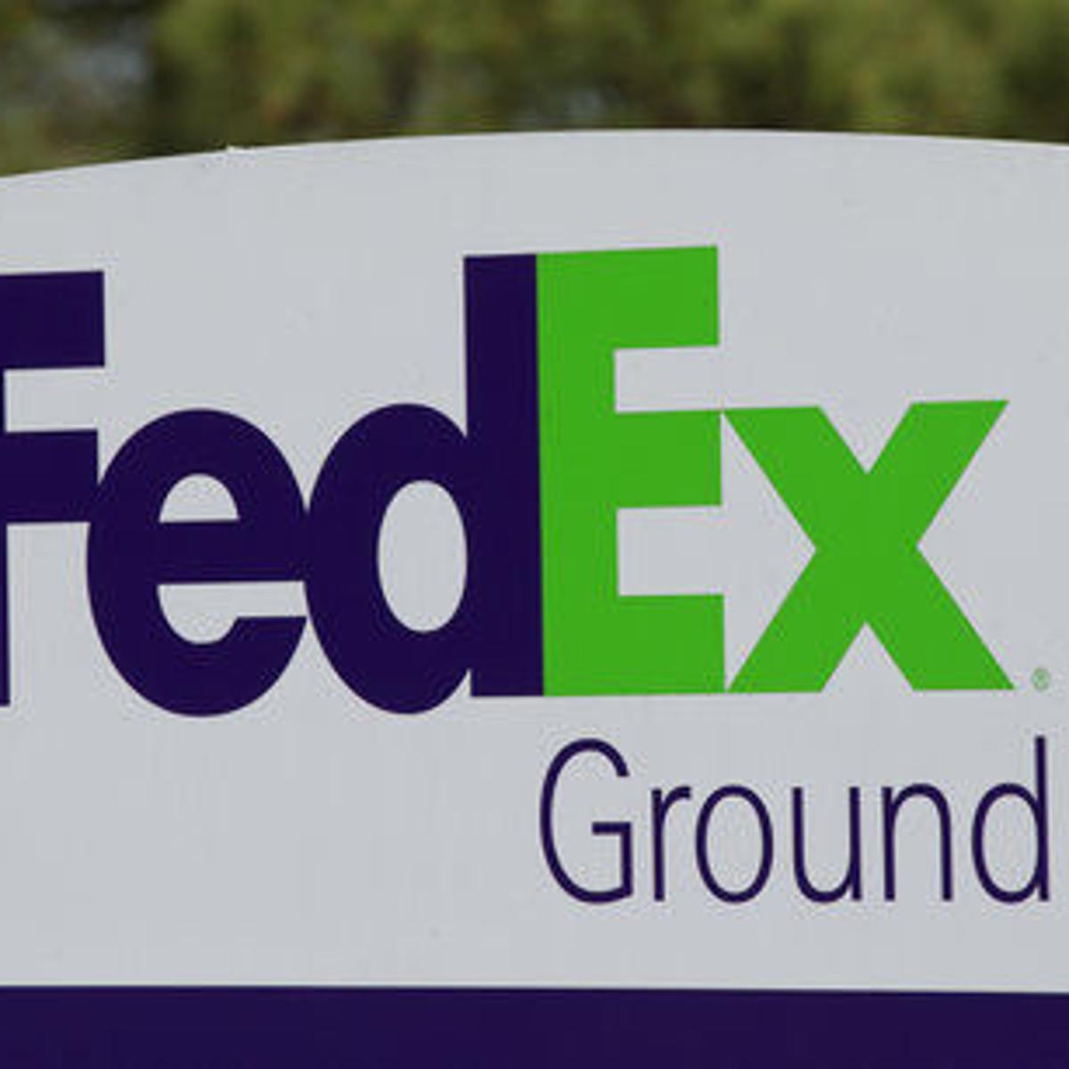 Fedex To Close Earth City Facility As It Expands Elsewhere In The