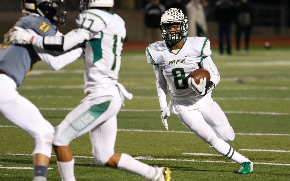 No 6 Large School Fort Zumwalt North Leans On Its Line As Payne