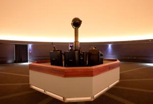 St. Louis Planetarium gets new projector and visualization system