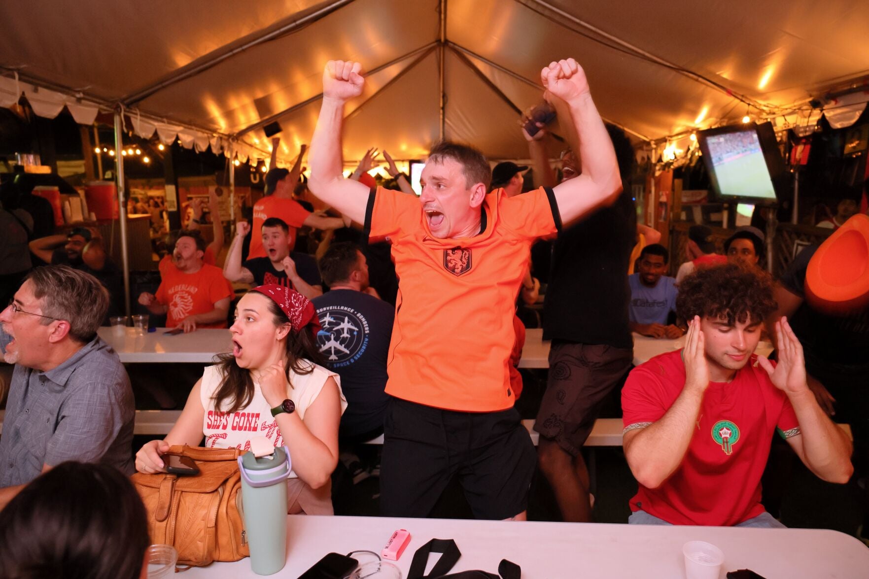 stltoday.com - Bryce Gray | Post-Dispatch - Q&A: Amsterdam Tavern embraces St. Louis soccer culture. 'We're gonna need more beer.