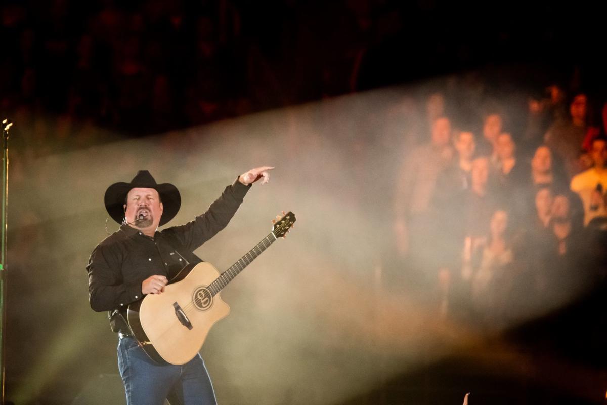 garth brooks st louis garth brooks st louis