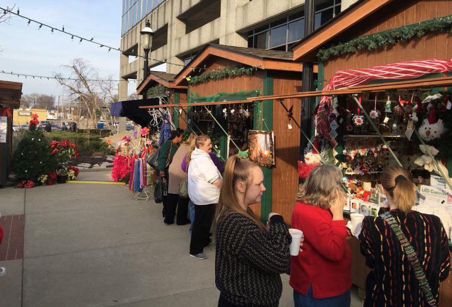 The List Bustling downtown Belleville embraces the holiday spirit