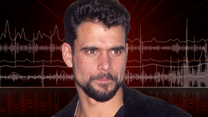 Dispatch Audio Reveals Robert Kelker-Kelly Was Discovered in Bed