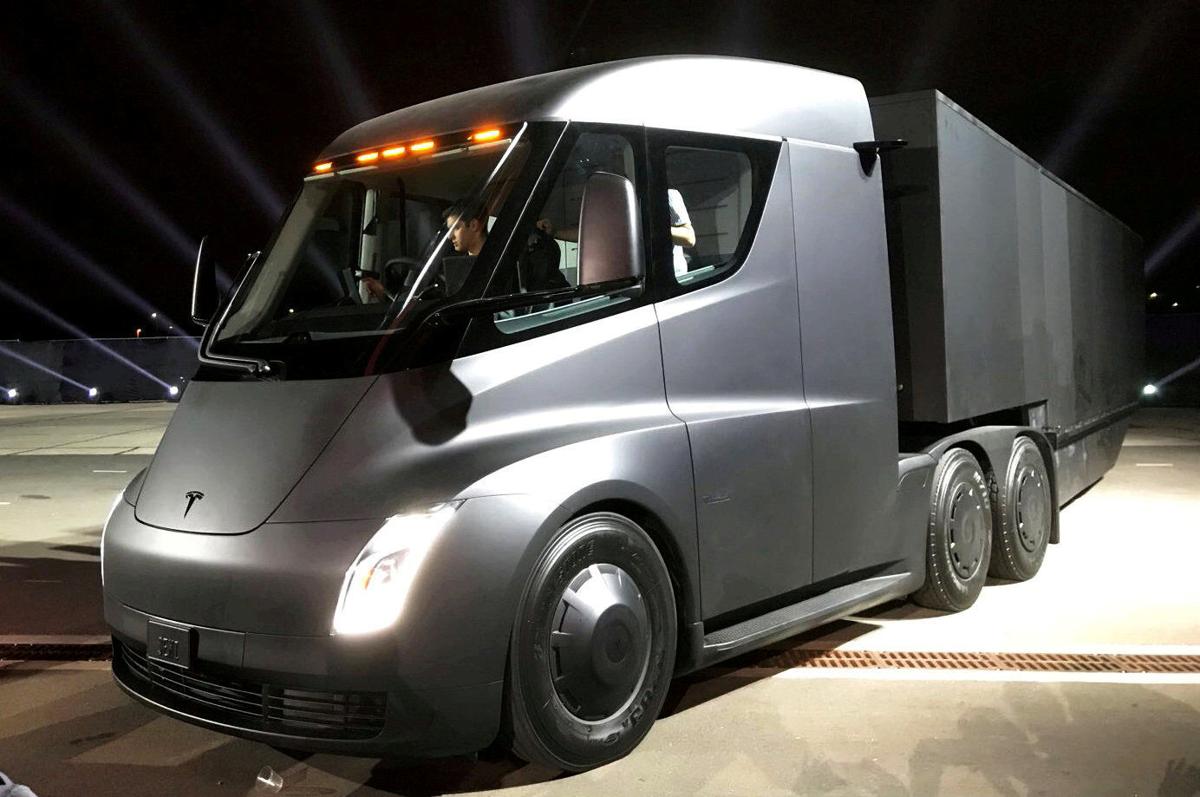 Truck Makers Rev Up For Rollout Of Electric Big Rigs Business