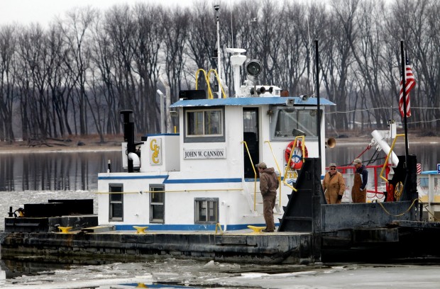 Grafton Ferry Closing Blamed On Silt Illinois Stltodaycom