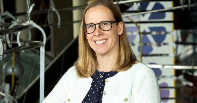 St. Louis Science Center exec dies during swim