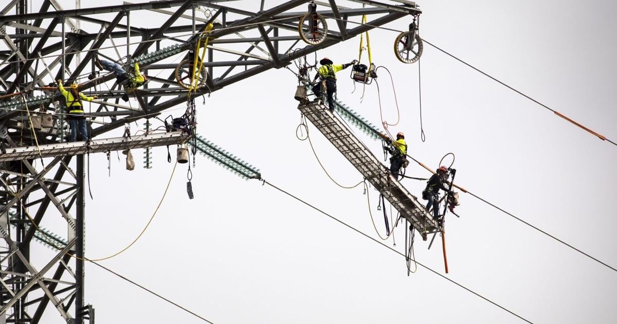 Image for article Missouri AG to investigate statewide electric project, calls pitch speculative