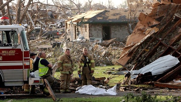 Tornado death toll rises to 122 in Joplin