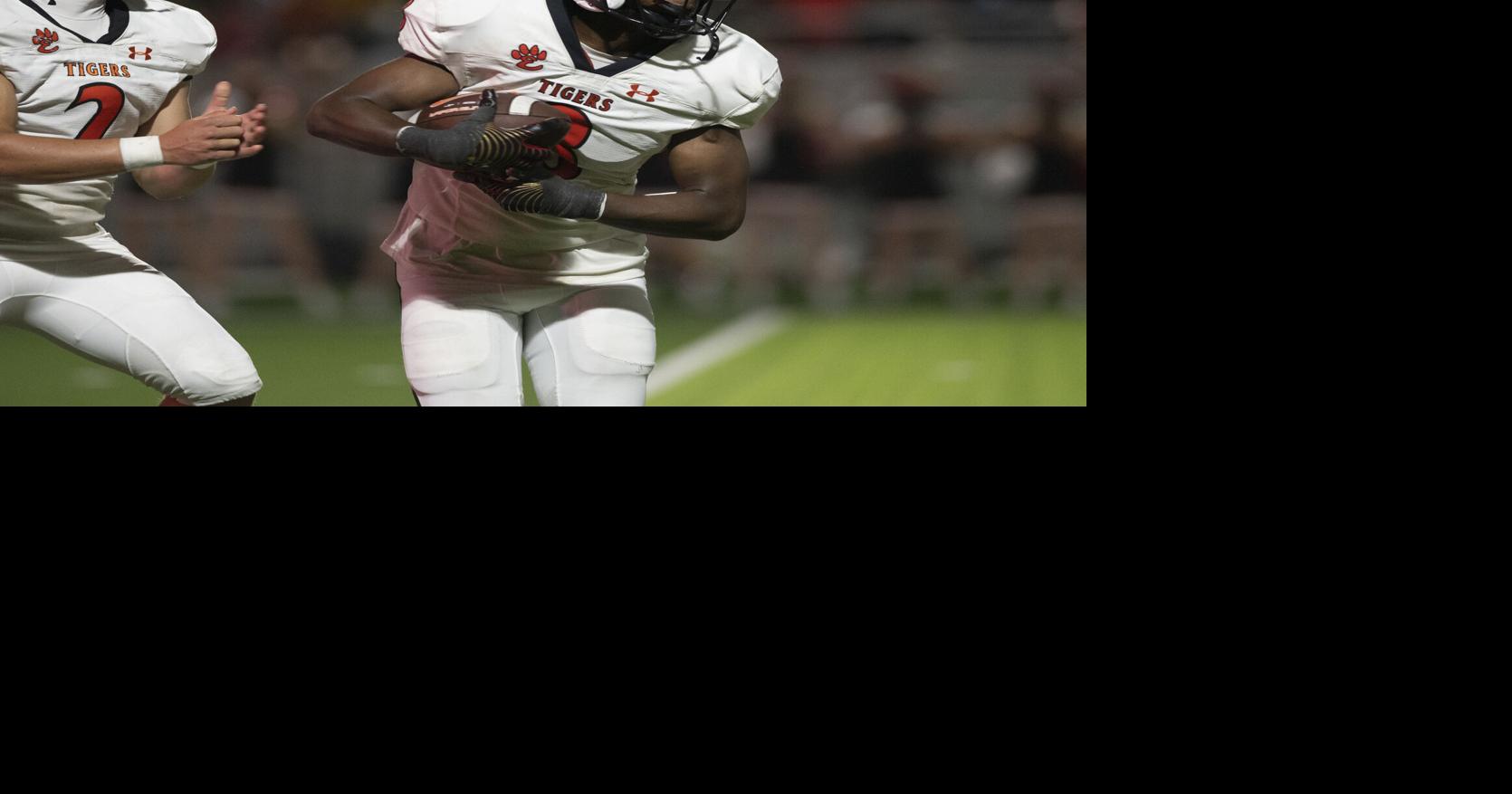 O’Fallon Panthers at Edwardsville Tigers