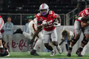 Ohio State running back Bo Jackson (25) carries the ball against Miami during the 2025 Cotton Bowl at AT&T Stadium in Arlington, Texas.
