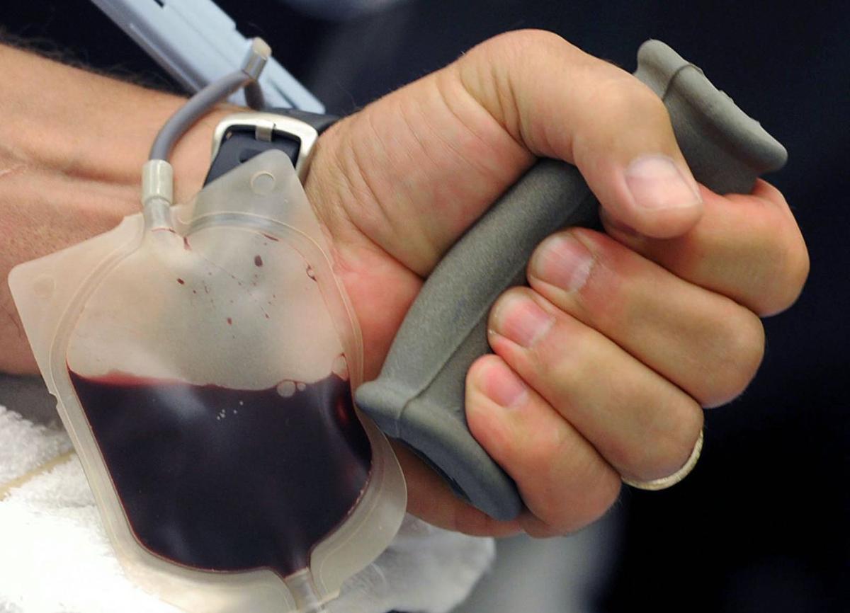 As More Around World Get Vaccinated Fewer Give Blood Coronavirus Stltoday Com