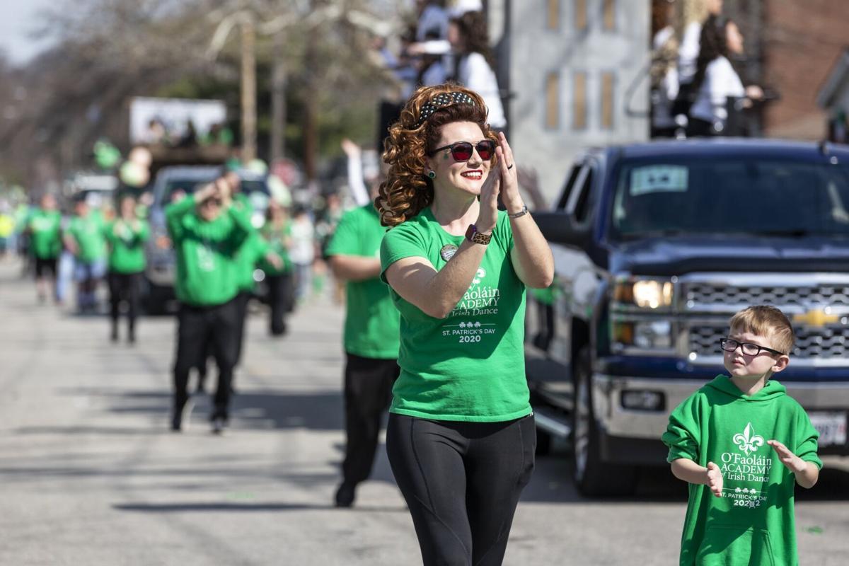 Thousands pack St. Charles for first St. Patrick's Day parade