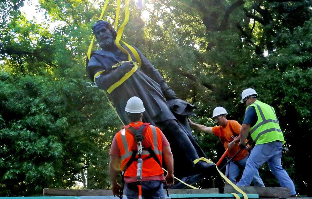 Columbus statue taken down in Tower Grove Park in St. Louis | Law ...