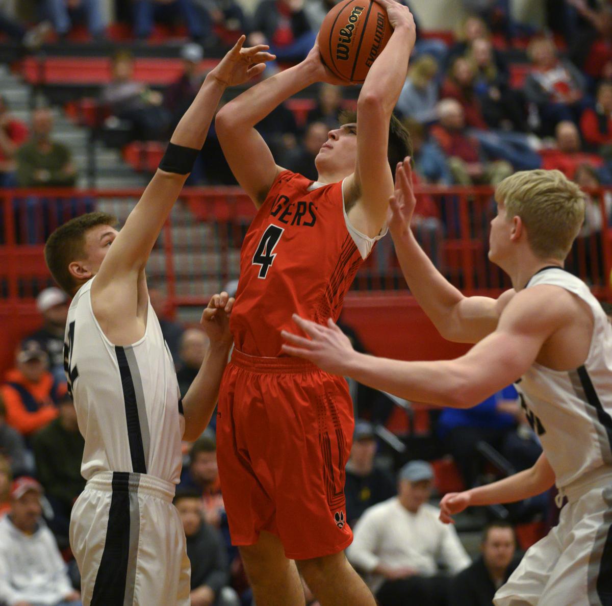 Edwardsville S Offense Comes Up Empty In Loss To Normal West