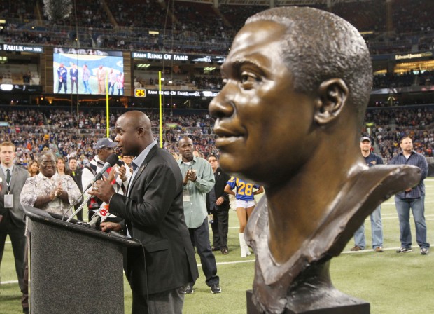 Marshall Faulk # 28 St.Louis Rams RB College:San Diego State