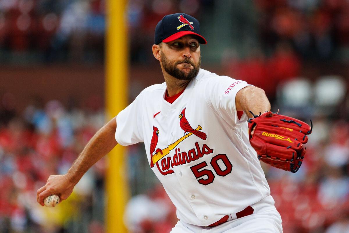 Dylan Carlson scratched from lineup due to elbow soreness; Adam Wainwright  takes on Mets