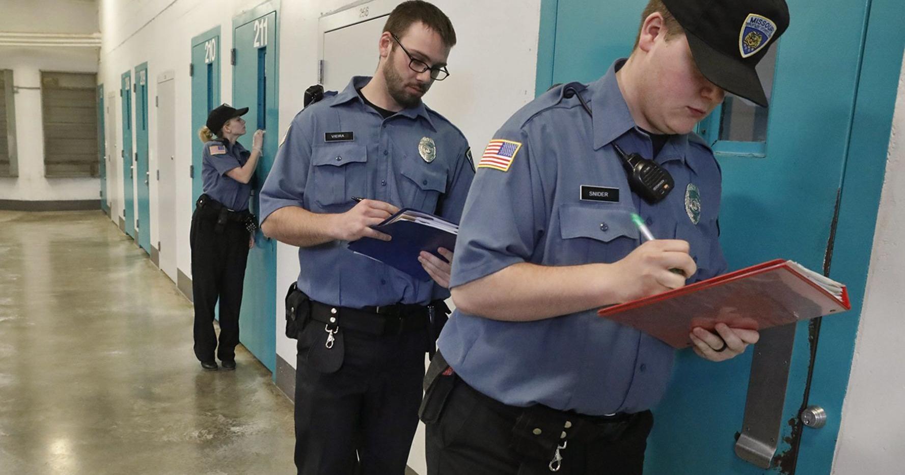 State announces plan to renew payroll deduction for Missouri's prison guard union - Vimarsana News