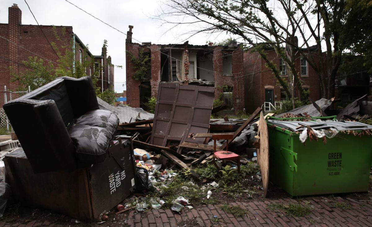 St Louis Residents Fed Up With City S Dumping Problem Want Action Metro Stltoday Com