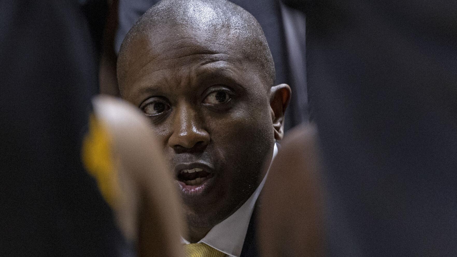 No. 15 Mizzou, No. 10 Texas A&M set for rebounding fight; Dennis Gates talks Leonard Hamilton legacy